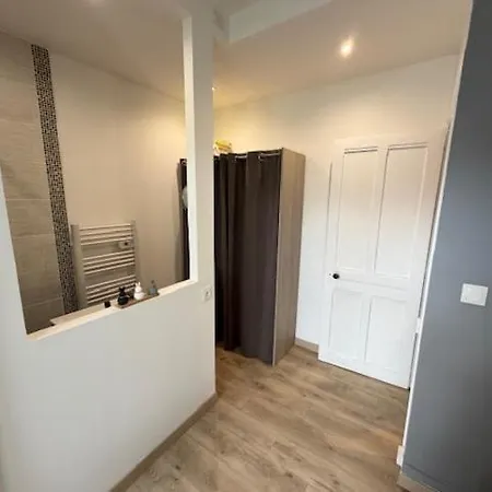 Apartment En Bord De *